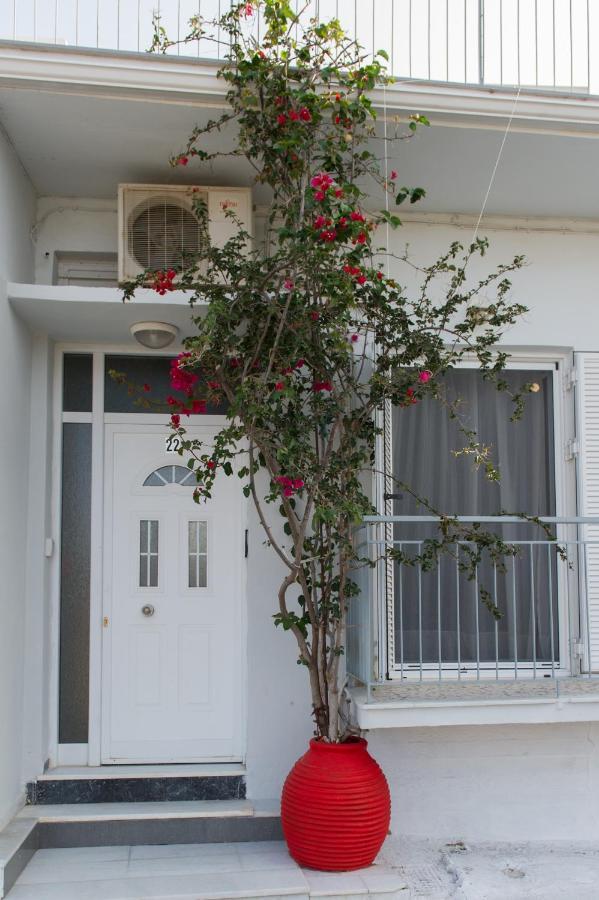 Villa Πιθοσ Ενοικιαζομενη Κατοικια Kalamata Exterior foto
