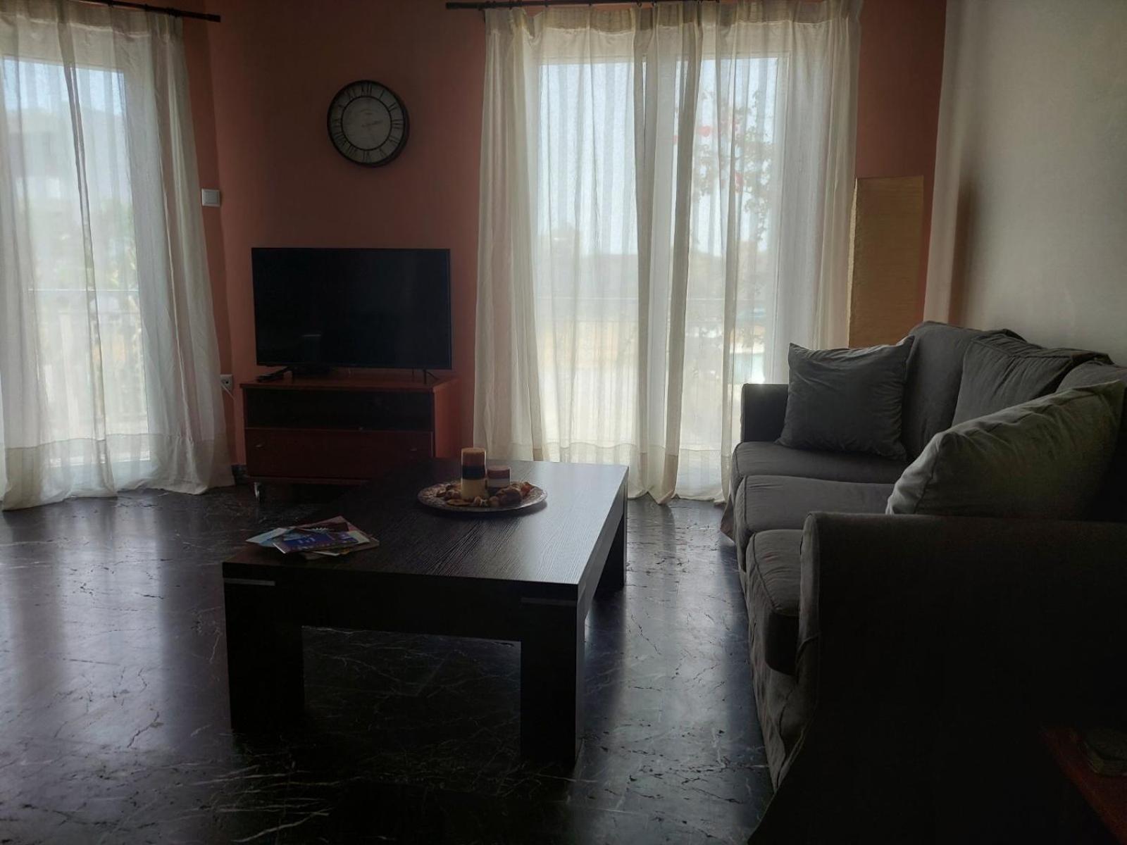Villa Πιθοσ Ενοικιαζομενη Κατοικια Kalamata Exterior foto